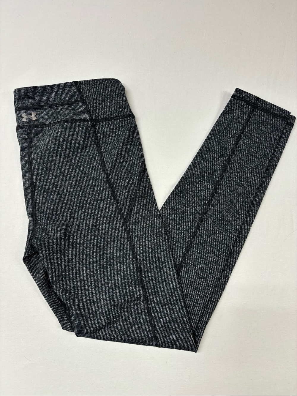Under Armour Women’s Black Heathered Leggings Small 475 active Pilates yoga gym